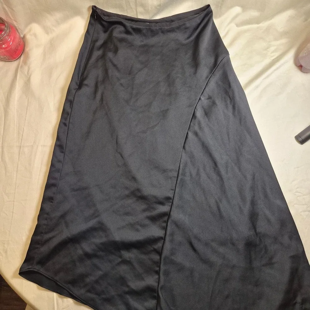 Nordstrom Asymmetrical Satin Midi Skirt Women XS Goth‎ Minimalist Chic Coquette